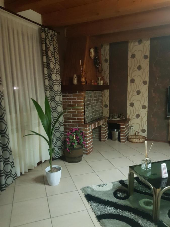 فيلا Tritenii de Josفي Casa Ricciotti المظهر الخارجي الصورة